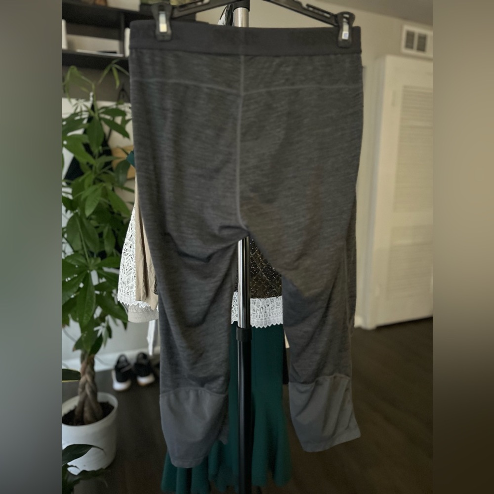❌SOLD❌Gymshark Element Baselayer Leggings Men's Gray Compression Tights SMALL - Picture 6 of 6